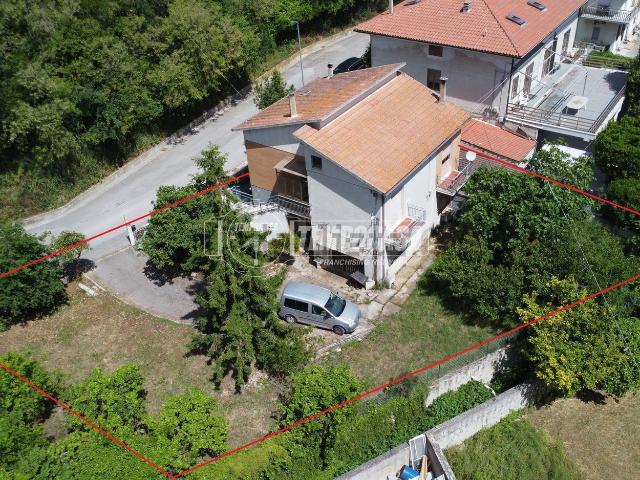 Casa in vendita a Corva, Marche
