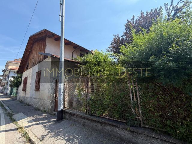 Casa in vendita a Leumann, Piemonte