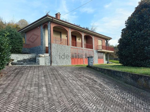Casa in vendita a Piemonte, Asti