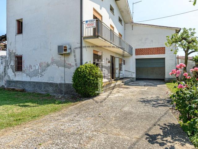 Casa in vendita a Tezze Sul Brenta, Veneto