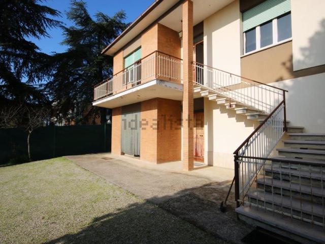 Casa in vendita a Marche, Macerata