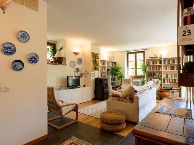 Casa in vendita a Tresivio, Lombardia