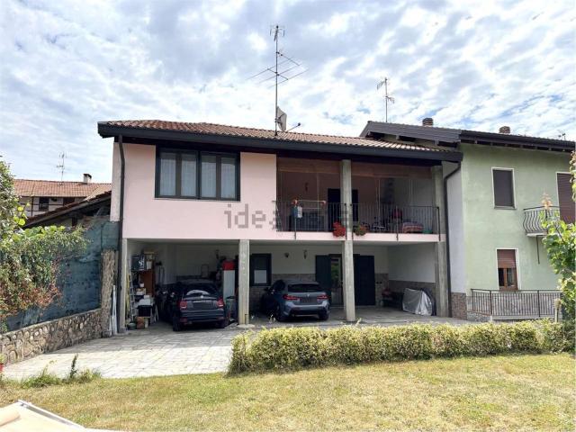 Casa in vendita a Gattico, Novara