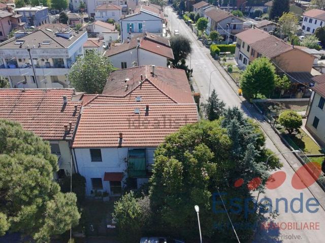 Casa in vendita a Unione di Comuni della Romagna Forlivese, Quattro