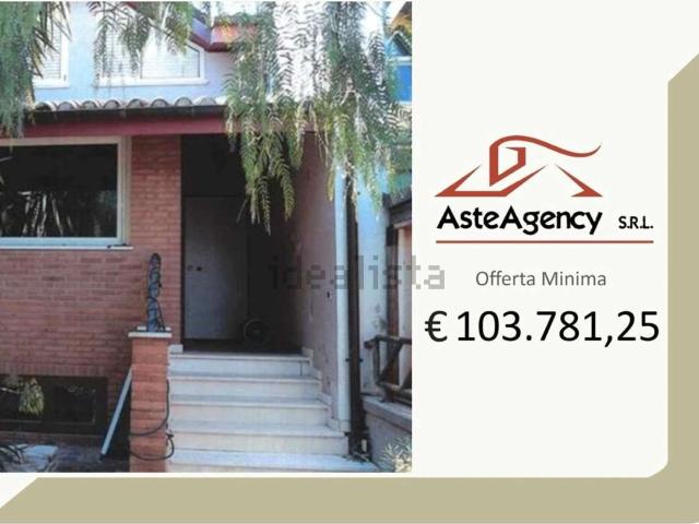 Casa in vendita a Ortona, Abruzzo