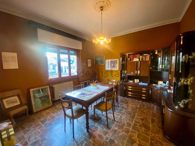 Casa in vendita a Montemurlo, Toscana