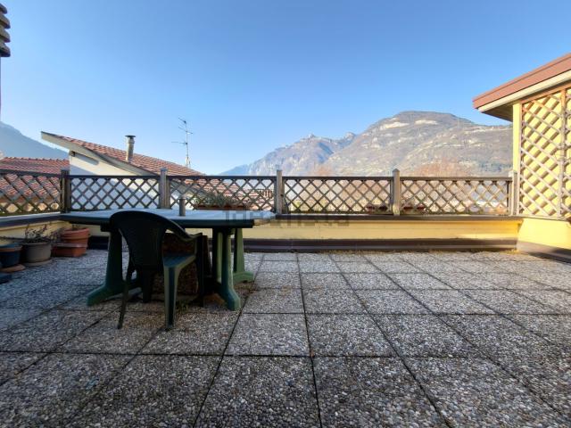 Casa in vendita a Comunità montana della valle Camonica, Esine