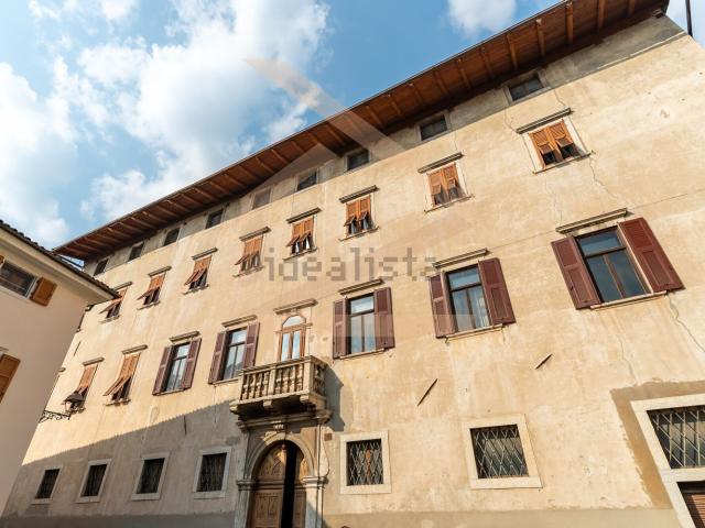 Casa in vendita a Comunità della Vallagarina, Borgo Sacco