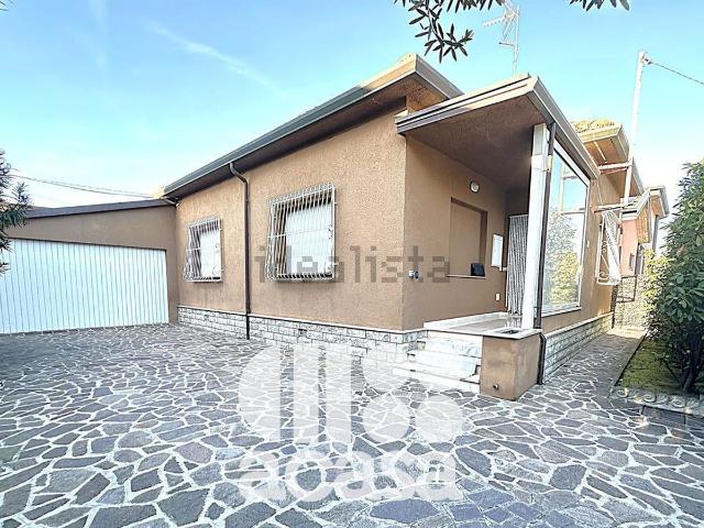 Casa in vendita a Unione dei comuni Valle del Savio, Cesenà