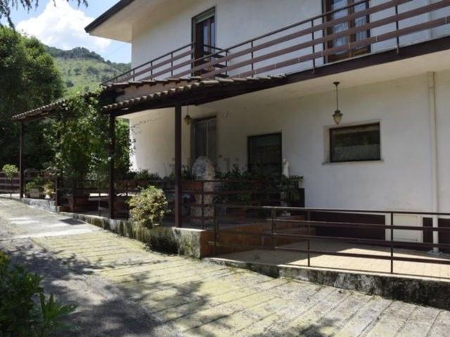 Casa in vendita a Sant'apollinare, Lazio