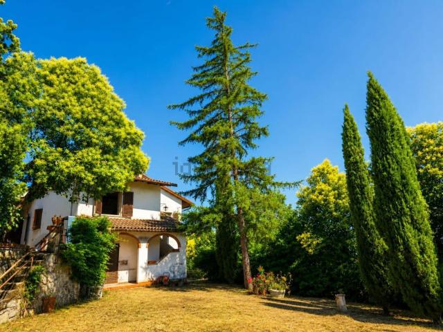 Casa in vendita a Palazzo Del Pero, Toscana