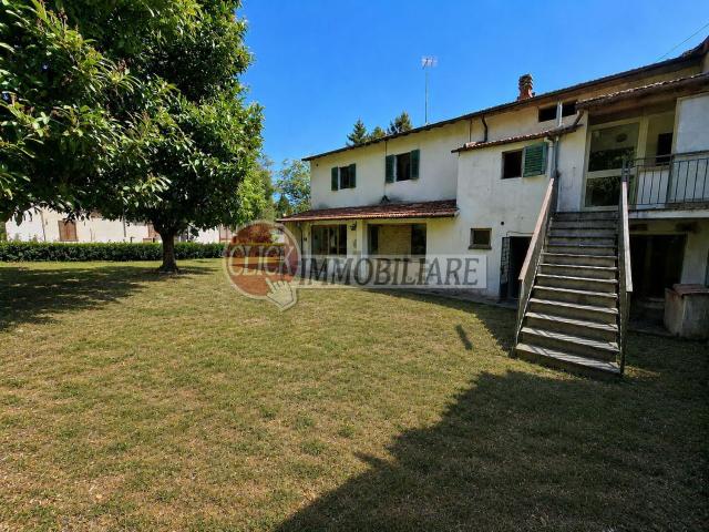 Casa in vendita a Borgo San Lorenzo, Toscana
