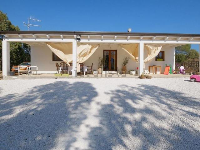 Casa in vendita a Teulada, Sardigna/Sardegna