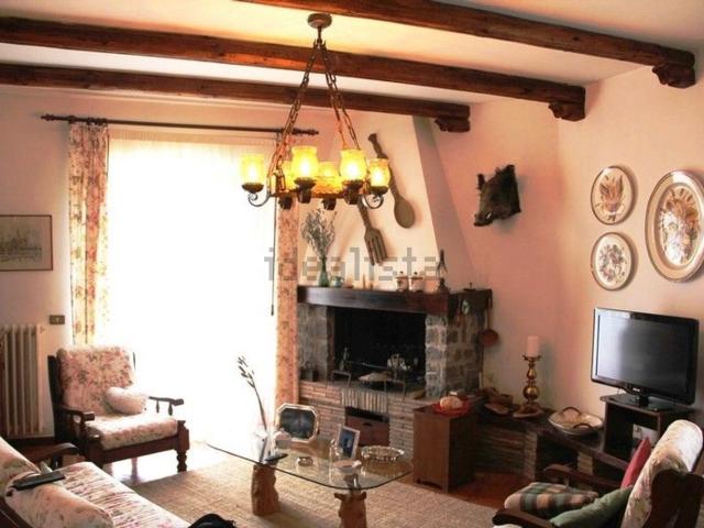 Casa in vendita a Bellocchio, Castel Giorgio
