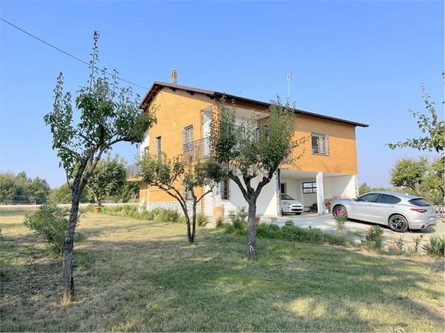 Casa in vendita a Capriata d'Orba, Alessandria