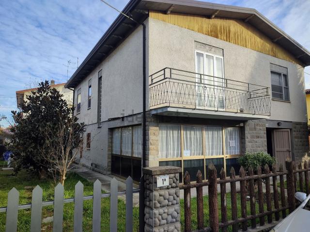 Casa in vendita a Unione dei comuni della Bassa Romagna, Bagnacavallo