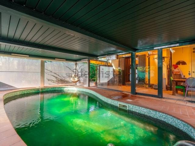 Casa in vendita a Follo, Liguria