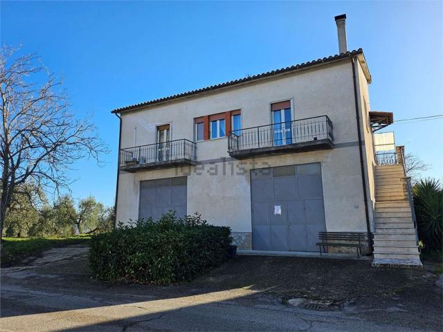 Casa in vendita a Penna In Teverina, Umbria