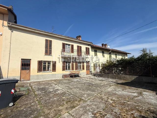 Casa in vendita a Castiglione, Piemonte