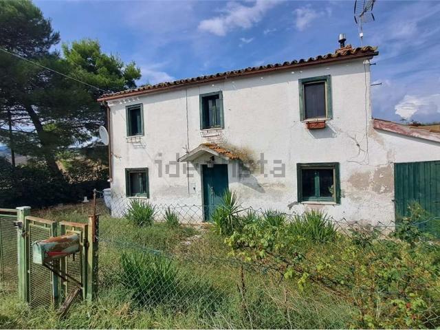 Casa in vendita a Arcevia, Ancona
