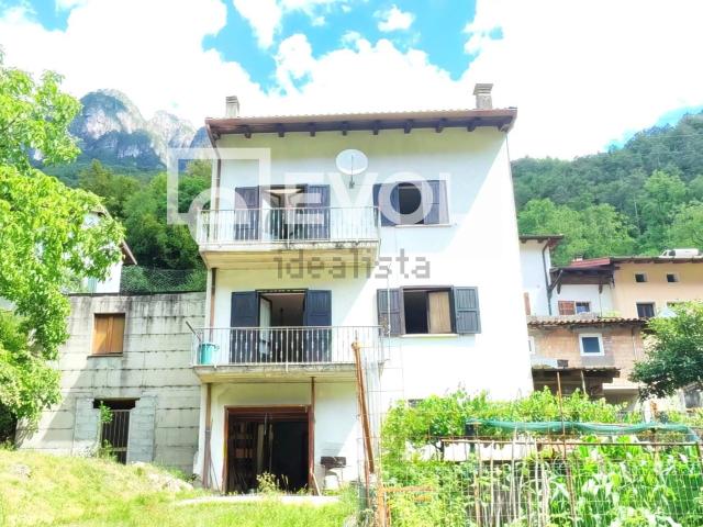 Casa in vendita a Chiusaforte, Friuli-Venezia Giulia