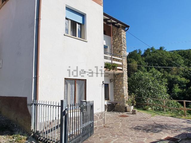 Casa in vendita a Bettola, Reggio Emilia