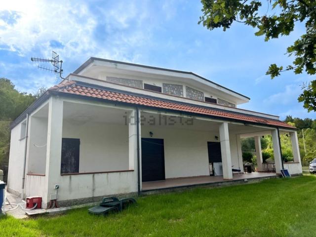 Casa in vendita a Torre Orsaia, Campania