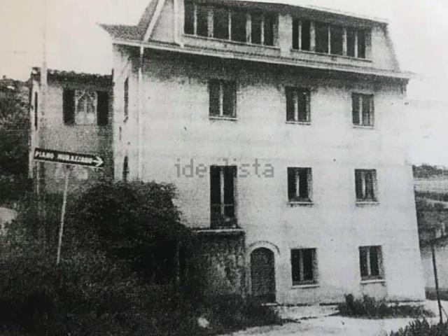 Casa in vendita a Marche, Ancona