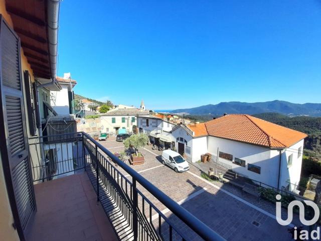 Casa in vendita a Arnasco, Liguria