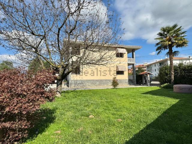 Casa in vendita a Piemonte, Biella