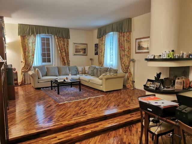 Casa in vendita a San Girolamo II, Marche