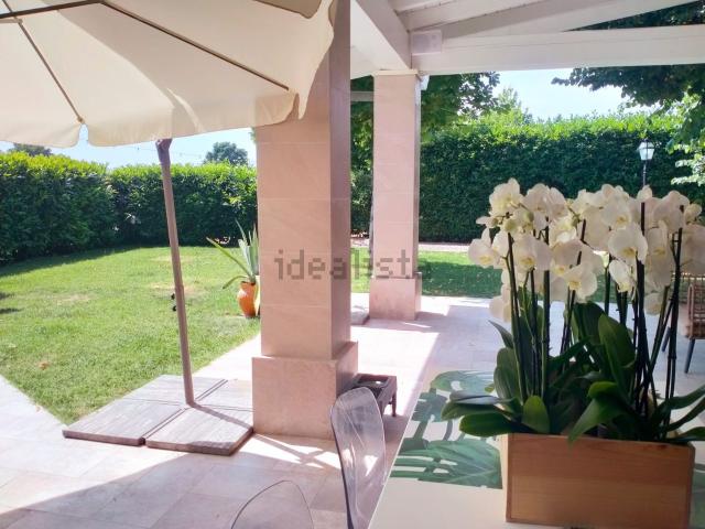 Casa in vendita a Modena