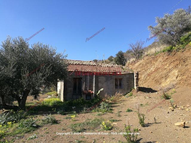Casa in vendita a Castelbuono, Sicilia