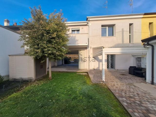 Casa in vendita a Ponte Nuovo, Ravenna