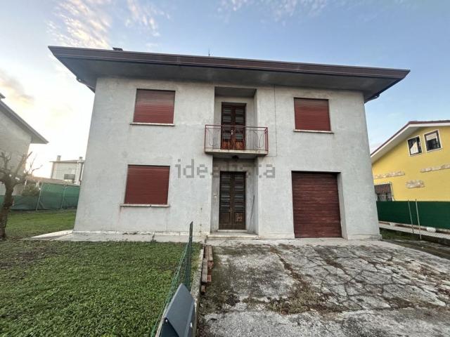 Casa in vendita a Mestrino, Veneto
