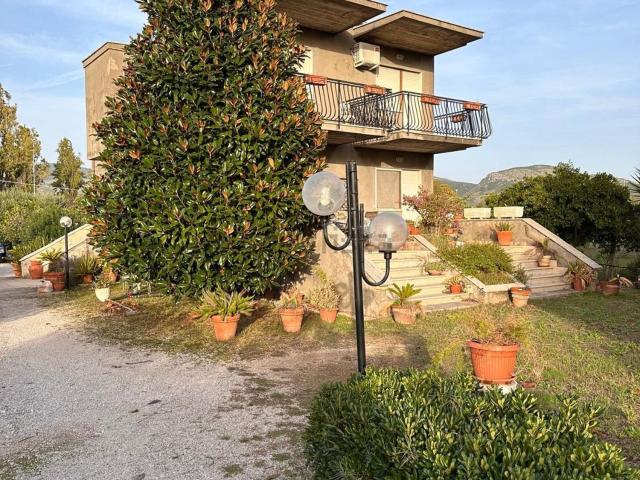 Casa in vendita a Terracina, Lazio
