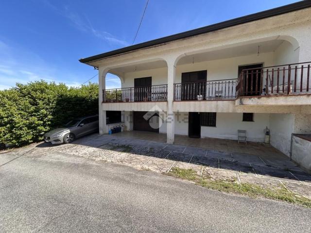 Casa in vendita a Atina Inferiore - Ponte Melfa, Atina