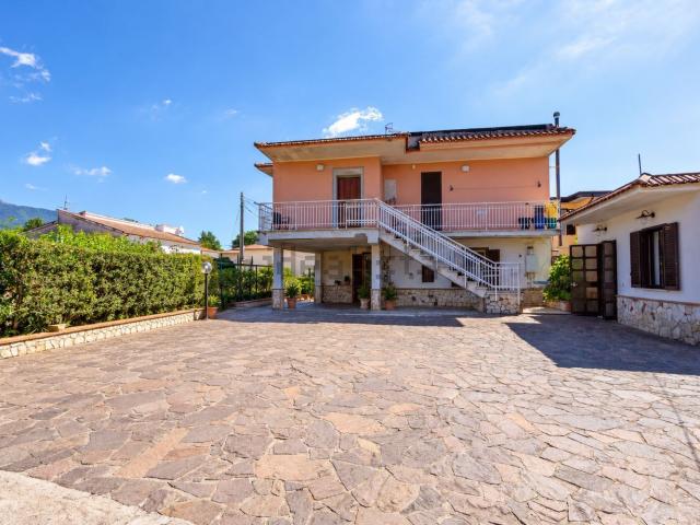 Casa in vendita a San Nicola, Bassiano