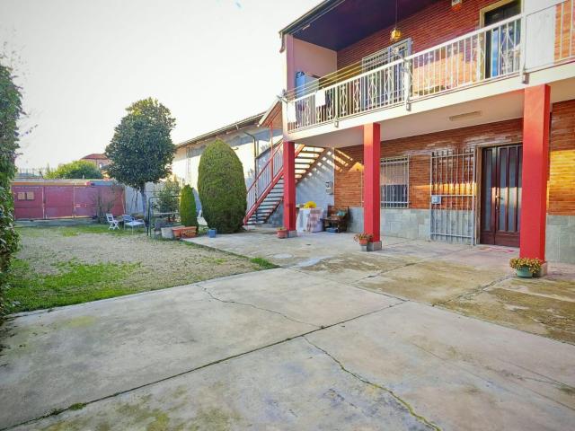 Casa in vendita a Nichelino, Torino