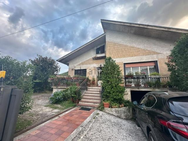Casa in vendita a Caira, Cassino