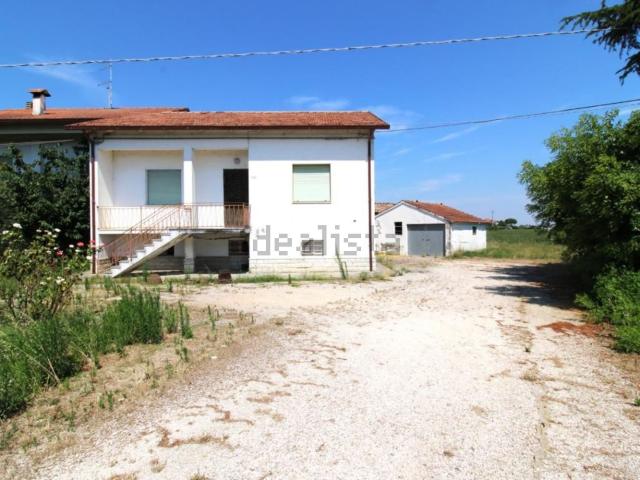 Casa in vendita a Unione dei comuni Valle del Savio, Cesenà
