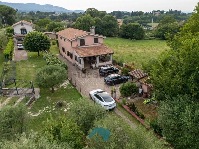 Casa in vendita a Colle Gentile, Roma Capitale