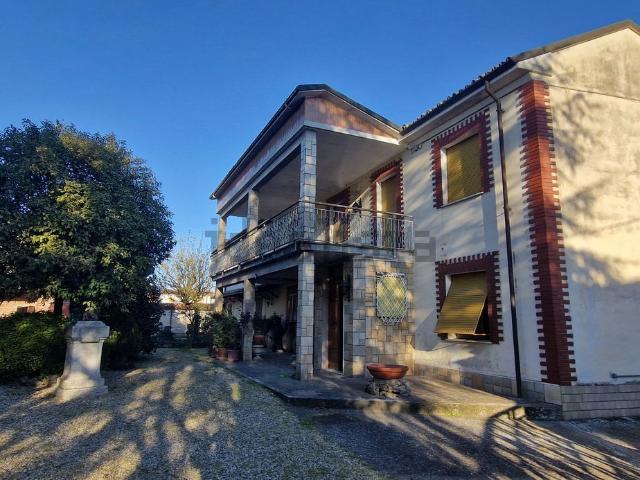 Casa in vendita a Piemonte, Alessandria