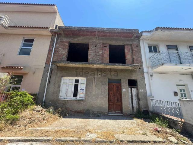Casa in vendita a Belvedere, Falcone