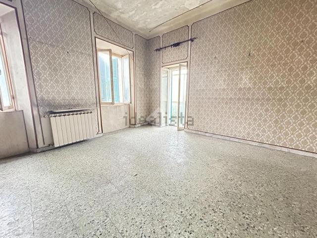 Casa in vendita a Carrara, Toscana