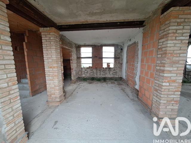 Casa in vendita a Ceregnano, Veneto