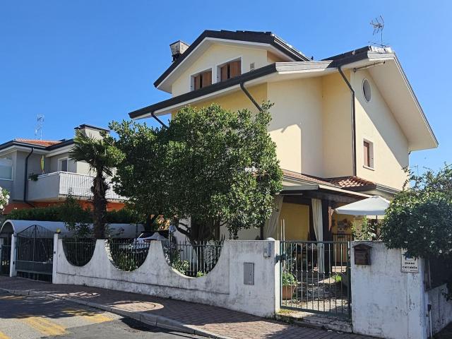 Casa in vendita a Sansonessa, Caorle