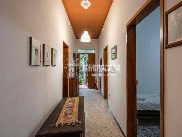 Casa in vendita a Marche, Macerata