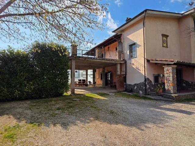 Casa in vendita a Roma Capitale, Lazio