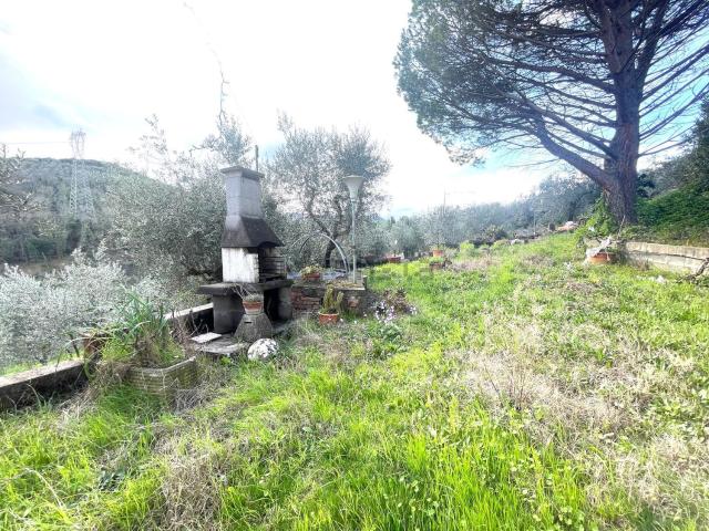 Casa in vendita a Carmignano, La Serra